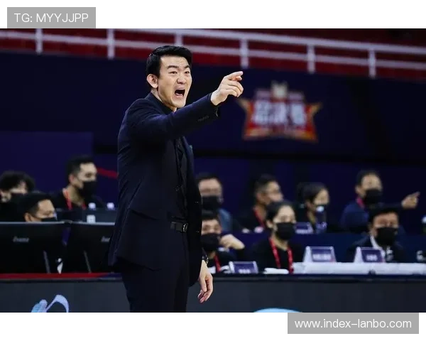 王博指导深度调节心态安抚球员情绪助力广厦总决赛备战 王博指导深度调节心态安抚球员情绪助力广厦总决赛备战