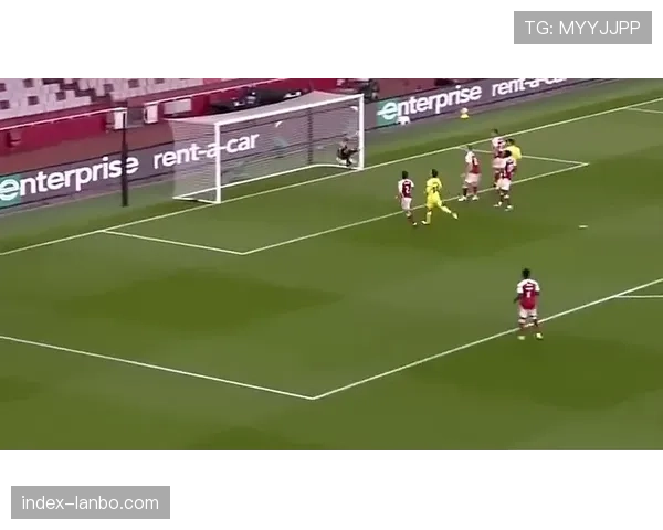 数据透视：哪些德甲球队最擅长在由攻转守瞬间完成反抢？